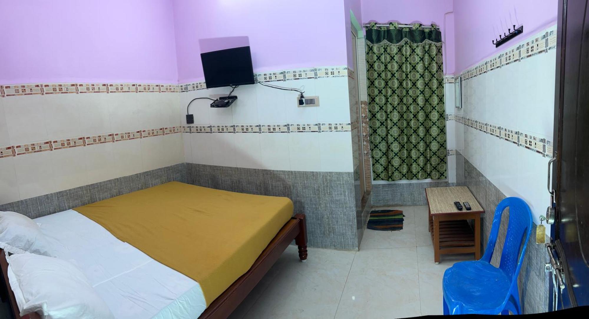 Hotel Chola Lodge Arantangi Bagian luar foto