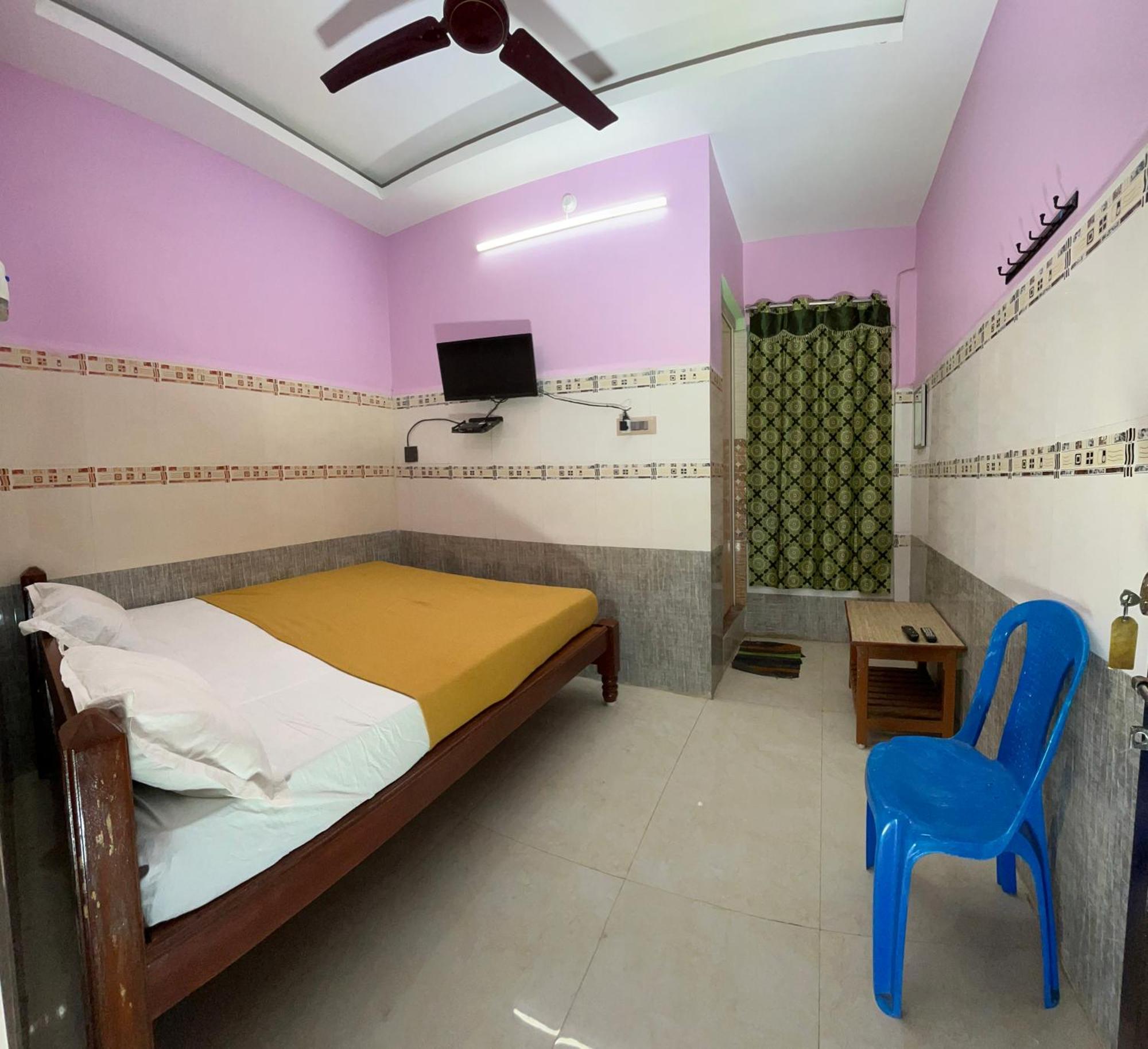 Hotel Chola Lodge Arantangi Bagian luar foto